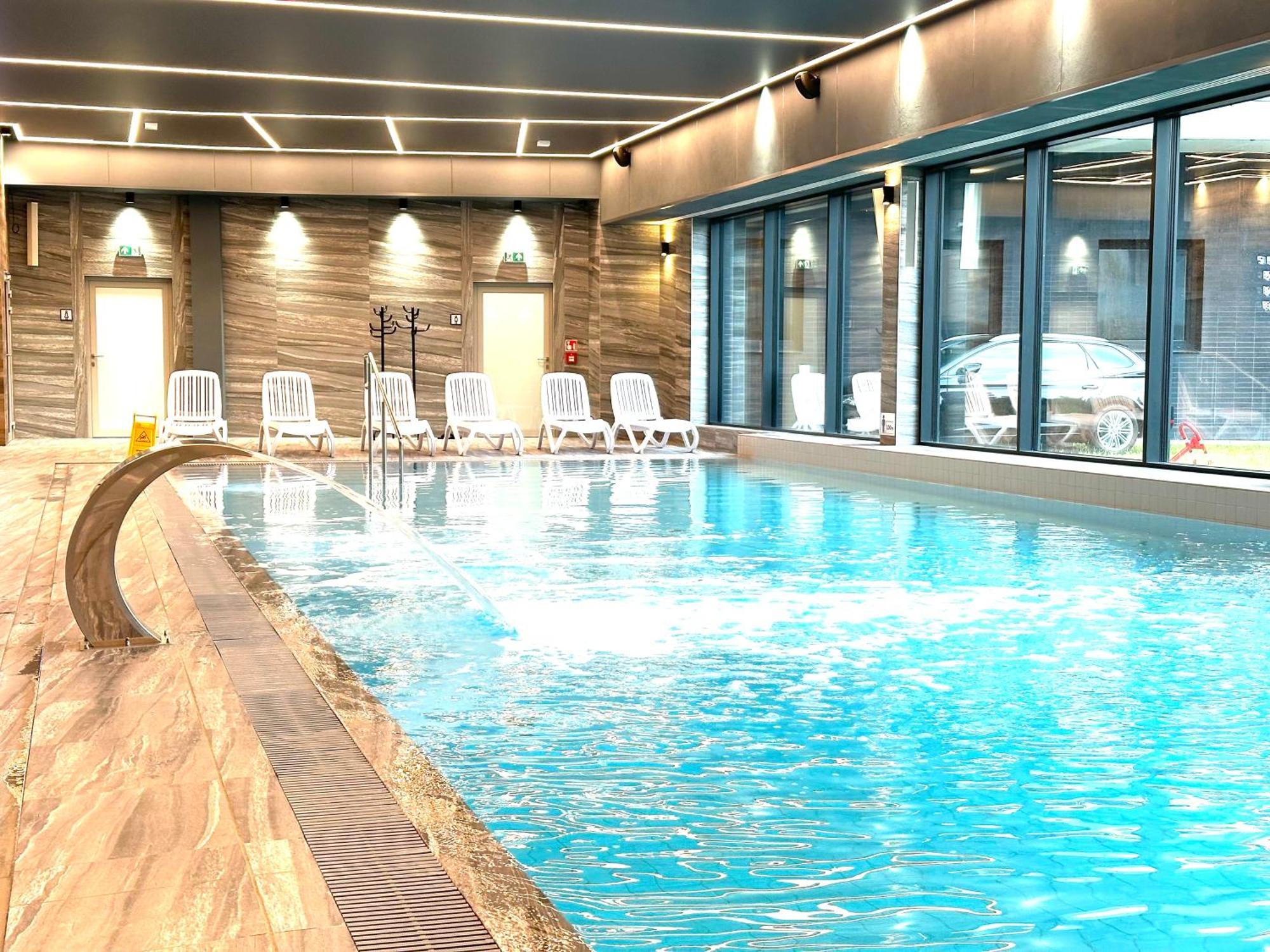 Baltic Comfort Spa Apartment With Free Pool, Saunas & Fitness - Kasprowicza 20 كولوبرزيغ المظهر الخارجي الصورة